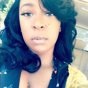 Meet your Posher, Kia